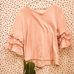 Ruffle tee